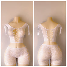 Load image into Gallery viewer, DIAMOND LONG SLEEVE LACE TWO PIECE SHORT SET