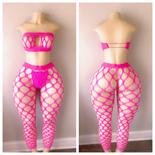 Load image into Gallery viewer, DIAMOND BANDEAU FISHNET LEGGING SET